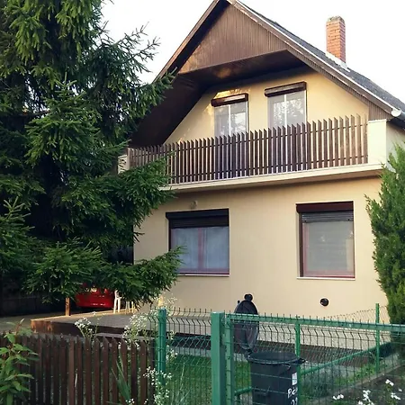 Szatmari Vendeghaz Balatonlelle